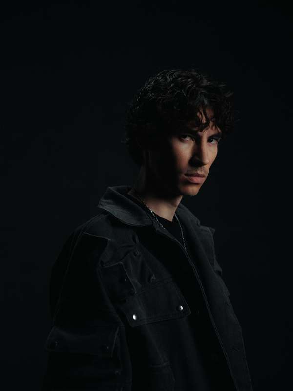 YUSTON XIII en Concert à La Sirène