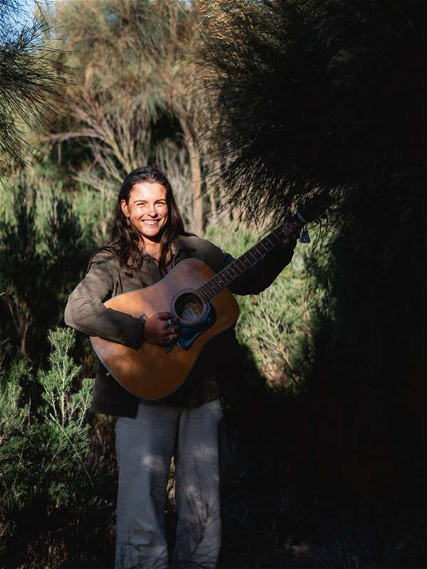 STEPH STRINGS en Concert à La Sirène