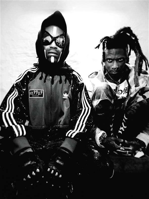 HO99O9 + DJ STACY aka PINK SIIFU en Concert à La Sirène